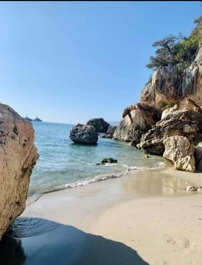 Suite Antonio Cagliari Esterno foto